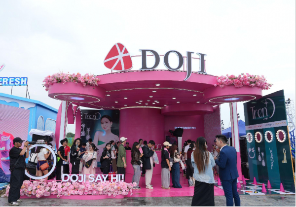 Vui “xập xình” cùng DOJI tại Concert Em Xinh “Say Hi”