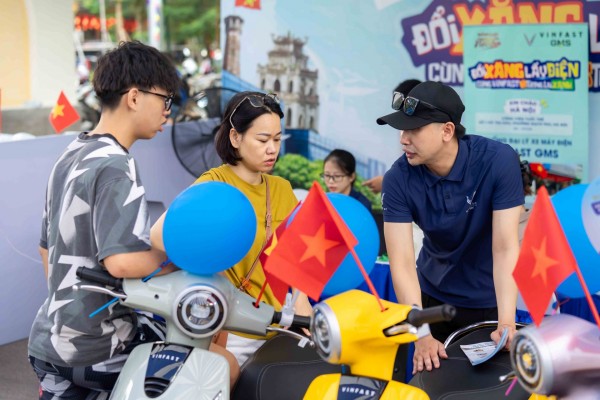 Điều gì giúp VinFast khó có đối thủ ở phân khúc xe máy điện học sinh?