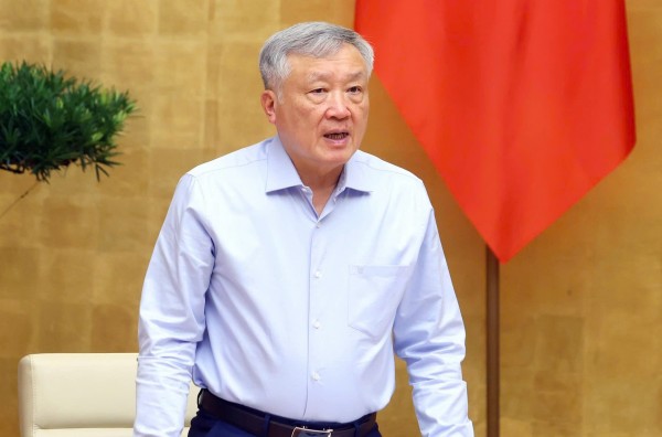 Hơn 141.000 người nghỉ việc sau sắp xếp bộ máy, 102.000 đã nhận tiền chi trả