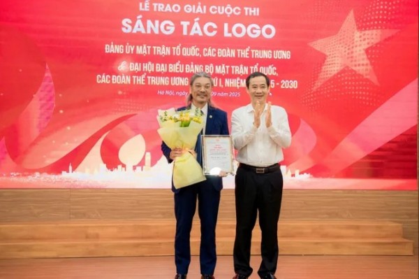 Trao giải cuộc thi sáng tác logo Đảng ủy Mặt trận Tổ quốc và và Đại hội đại biểu Đảng bộ Mặt trận Tổ quốc