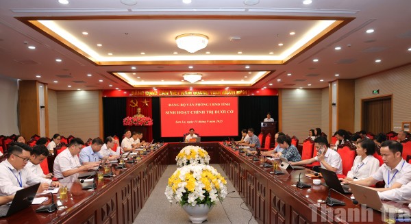 Không có trường hợp vi phạm quy định về những việc cán bộ, công chức, viên chức không được làm