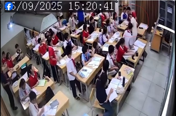 Bộ Giáo dục lên tiếng việc học sinh đánh giáo viên