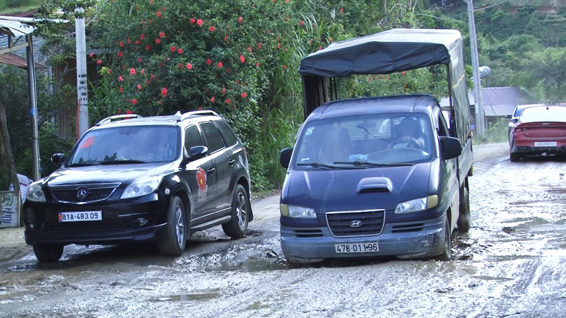 Lâm Đồng: Tuyến đường huyết mạch nối 2 tỉnh Lâm Đồng - Đắk Lắk xuống cấp trầm trọng