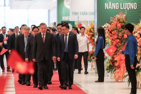 Tổng Bí thư Tô Lâm kỳ vọng Petrovietnam: “Tiên phong – Vượt trội – Bền vững – Toàn cầu”