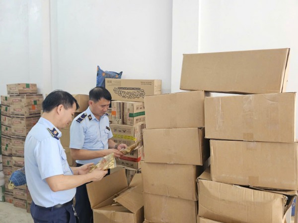 Quản lý thị trường Hà Nội xử lý 5.540 vụ việc vi phạm, thu nộp ngân sách gần 78 tỷ đồng