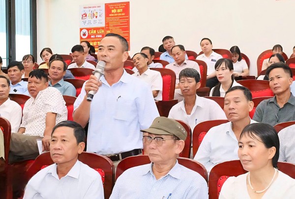 Ninh Bình: Tiếp thu toàn bộ ý kiến, kiến nghị của cử tri xã Tân Thanh