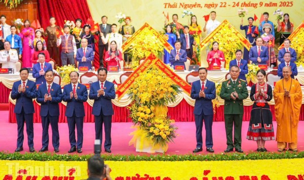 Khai mạc Đại hội đại biểu Đảng bộ tỉnh Thái Nguyên lần thứ I