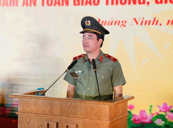 Quảng Ninh ra mắt lực lượng QN14 bảo đảm an toàn giao thông, trấn áp tội phạm