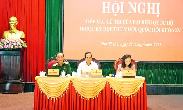 Bộ trưởng Đào Ngọc Dung tiếp xúc cử tri tại tỉnh Thanh Hóa chuẩn bị Kỳ họp thứ 10