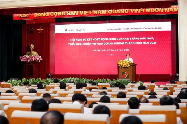 Agribank kiến tạo phát triển bền vững theo Nghị quyết 68, biến chủ trương vĩ mô thành nguồn lực thực tế