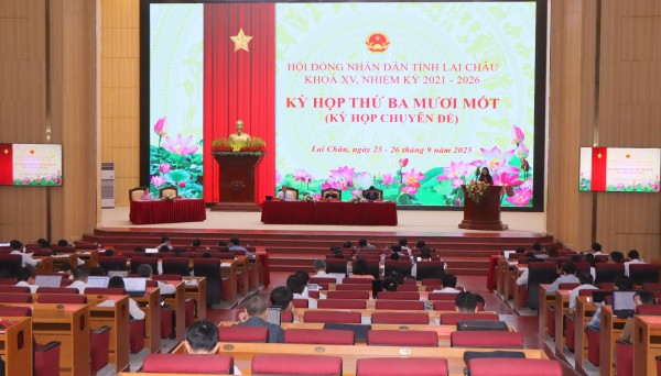 Kỳ họp HĐND tỉnh Lai Châu: Thông qua quyết định về công tác cán bộ