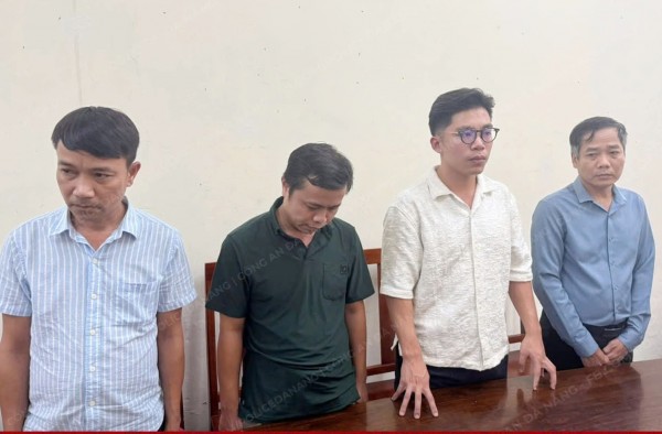 Công an Đà Nẵng khởi tố 4 bị can vi phạm quy định về đấu giá khoáng sản