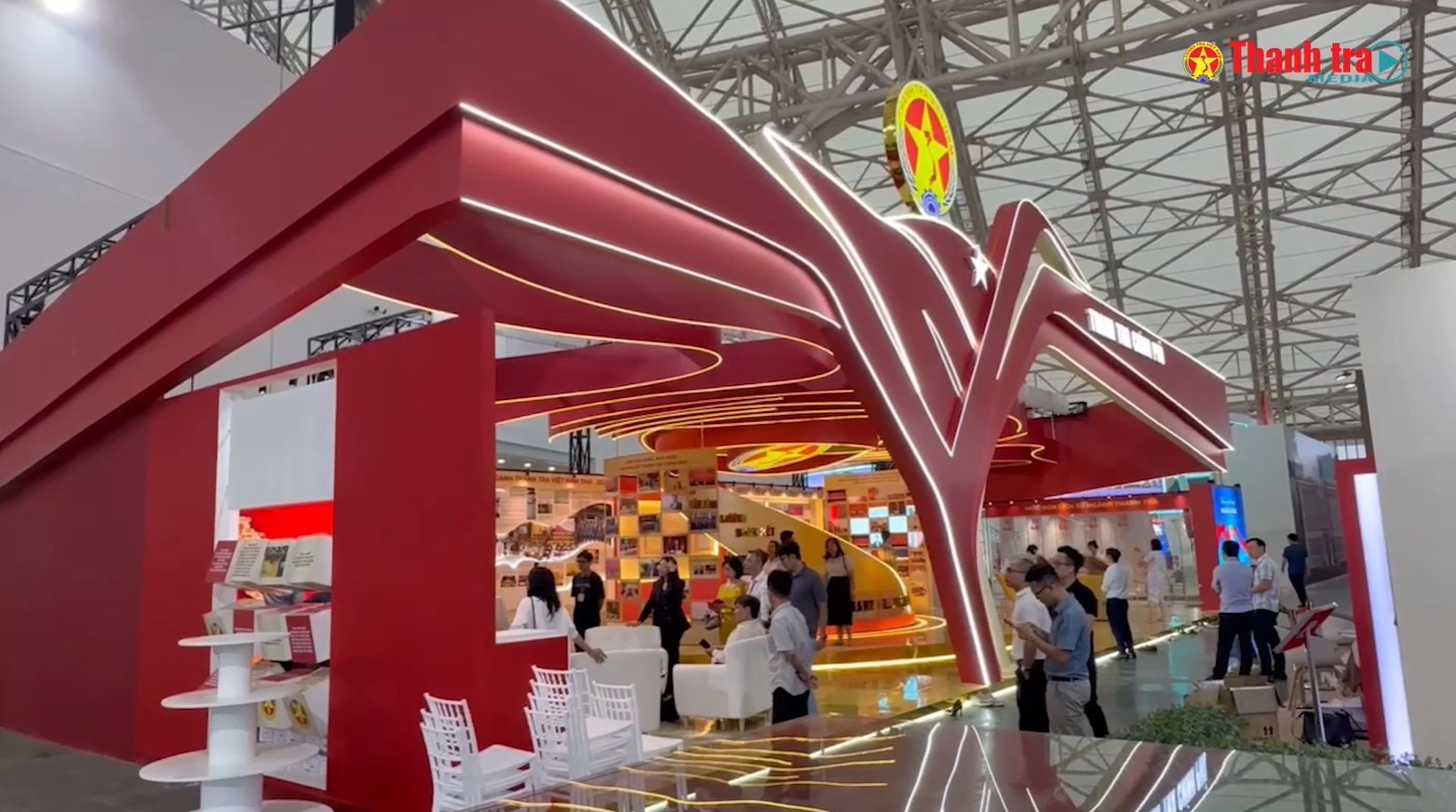 Kiểm tra tiến độ gian trưng bày ngành Thanh tra tại Triển lãm thành tựu đất nước