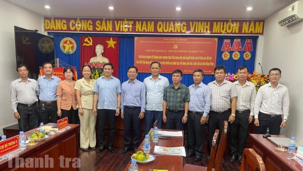 Chia sẻ “Những kinh nghiệm thực tiễn trong giải quyết khiếu nại về lĩnh vực đất đai”