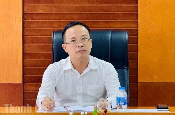 Mỗi đảng viên không ngừng học tập, nghiên cứu để nâng cao trình độ giảng dạy