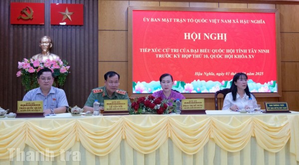 Đoàn đại biểu Quốc hội tỉnh Tây Ninh tiếp xúc cử tri xã Hậu Nghĩa trước Kỳ họp thứ 10