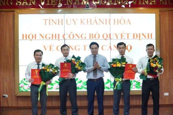 Khánh Hòa điều động, bổ nhiệm nhiều chức danh chủ chốt