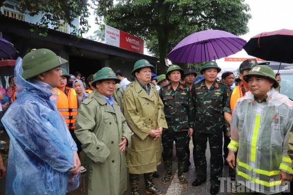 Phó Thủ tướng Chính phủ Mai Văn Chính kiểm tra công tác phòng, chống mưa lũ tại Tuyên Quang