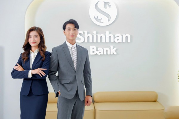 Ngân hàng Shinhan thông báo chấm dứt hoạt động hai phòng giao dịch: Royal City và Quận 11
