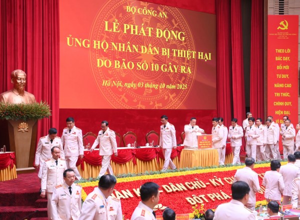 Đại hội Đảng bộ Công an Trung ương: Phát động ủng hộ Nhân dân bị thiệt hại do bão số 10