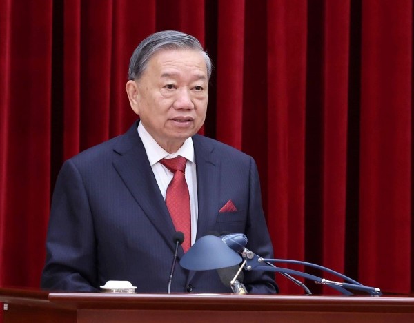 Tổng Bí thư nêu yêu cầu căn cốt trong chọn nhân sự Ban Chấp hành Trung ương khóa mới