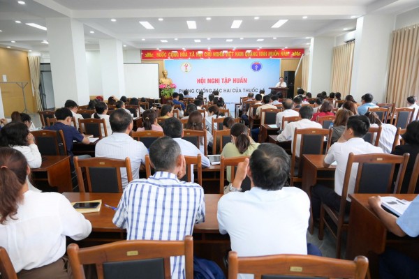 Lâm Đồng: Gần 200 đại biểu được tập huấn về phòng, chống tác hại thuốc lá