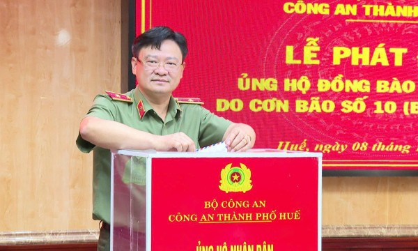 Công an TP Huế phát động ủng hộ đồng bào bị thiệt hại do bão số 10