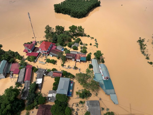 Quân khu 1: Huy hộng hơn 132.100 lượt cán bộ, chiến sĩ, di dời 120.000 người khỏi khu vực nguy hiểm