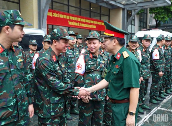 Tổng cục Hậu cần - Kỹ thuật: Không để dịch bệnh bùng phát sau lũ