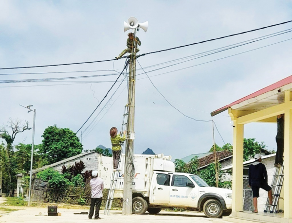 Tăng cường giảm nghèo về thông tin - hướng tới phát triển bền vững