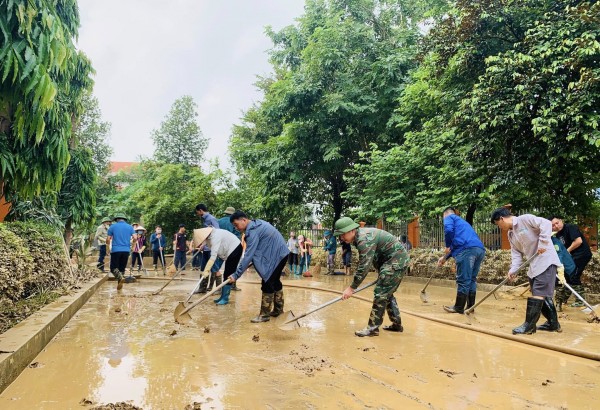Tuyệt đối không nghe báo cáo mà phải trực tiếp kiểm tra, chỉ đạo khắc phục hậu quả mưa lũ