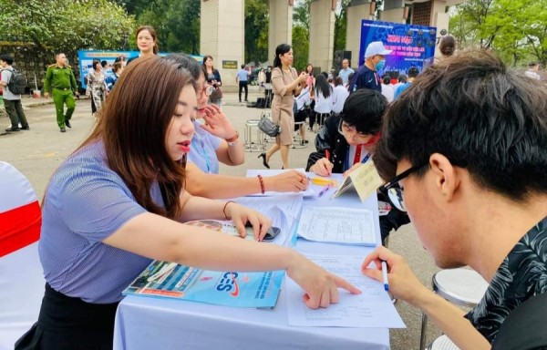 Giải bài toán lao động trẻ thiếu kỹ năng mềm