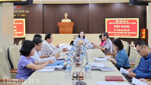 Đoàn ĐBQH hội tỉnh Tây Ninh góp ý nhiều nội dung quan trọng trong các dự án luật