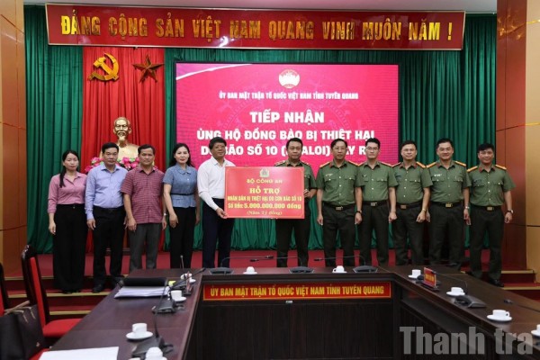 Bộ Công an hỗ trợ tỉnh Tuyên Quang khắc phục thiệt hại do bão lũ