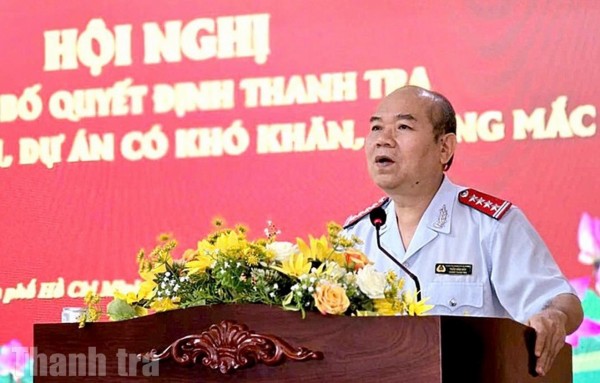 UBND Thành phố Hồ Chí Minh kiến nghị hoàn thiện về cơ chế, chính sách để gỡ khó cho các dự án