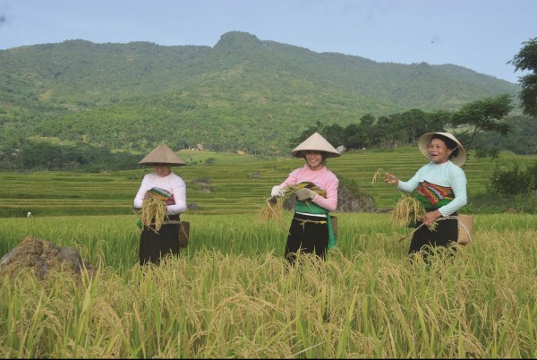 Lồng ghép, đa dạng hóa nguồn lực để giảm nghèo bền vững