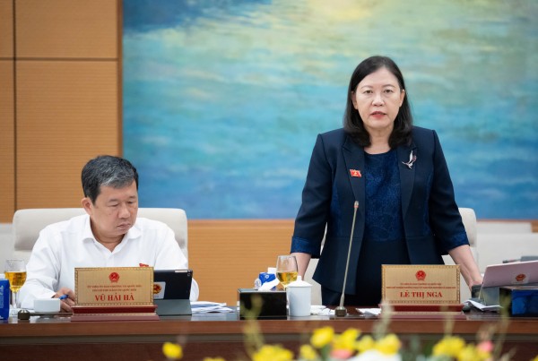 Đề nghị Chính phủ có giải pháp giảm giá vàng, giá bất động sản