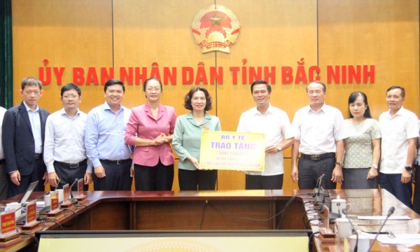 Bộ Y tế làm việc, hỗ trợ tỉnh Bắc Ninh về công tác y tế và khắc phục hậu quả bão số 11