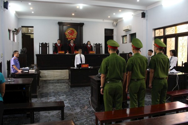 Xét xử phúc thẩm vụ “gà lôi trắng”: Bị cáo Thành được tuyên miễn trách nhiệm hình sự