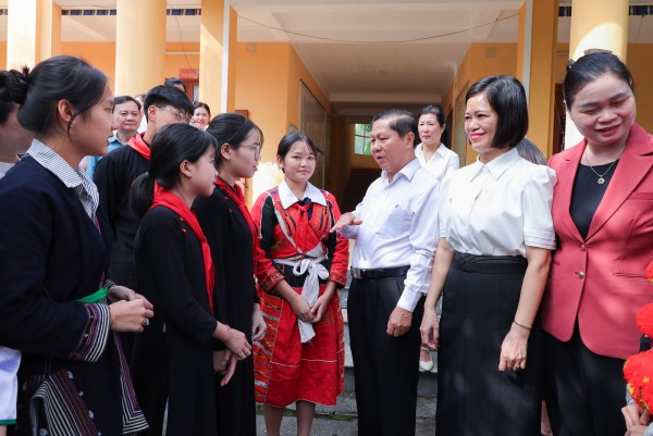 Tuyên Quang cần bảo đảm môi trường học tập an toàn cho học sinh