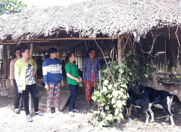 Đồng hành cùng người nghèo bằng những mô hình sinh kế