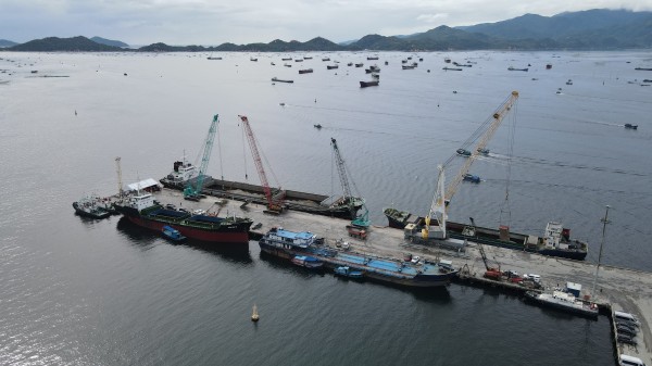 Cảng Cam Ranh đón tấn hàng thứ 3 triệu: Động lực mới cho kinh tế biển Khánh Hòa