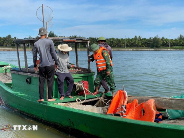 Thủ tướng ban hành Kế hoạch hành động tháng cao điểm chống khai thác hải sản bất hợp pháp