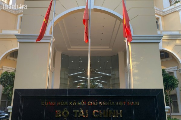 Dự toán thu ngân sách Nhà nước đạt 2.529,4 nghìn tỷ đồng, tăng 28,6% so với năm 2025