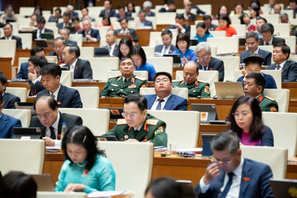 Quốc hội phê chuẩn miễn nhiệm chức vụ bộ trưởng với 3 nhân sự