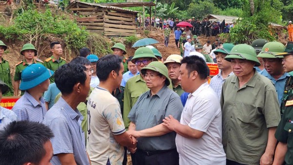 Thủ tướng chỉ đạo: Khẩn trương triển khai các nhiệm vụ phòng, tránh, ứng phó, khắc phục hậu quả thiên tai