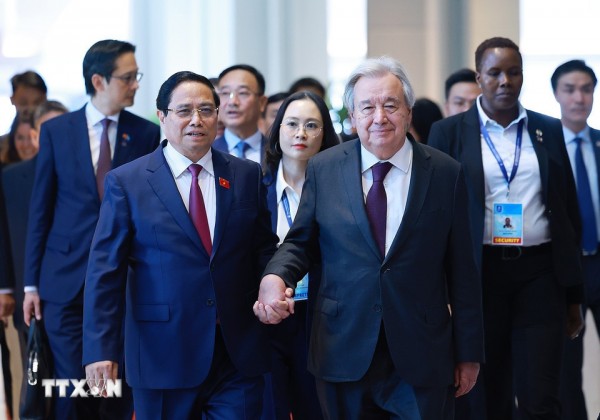 Thủ tướng Phạm Minh Chính và Tổng Thư ký Liên Hợp Quốc António Guterres đồng chủ trì họp báo về Lễ mở ký Công ước