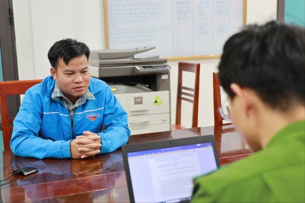 Khởi tố, bắt tạm giam giáo viên làm giả công văn của UBND tỉnh Lào Cai