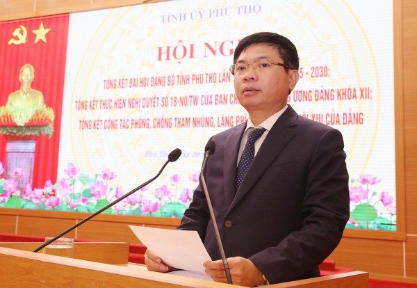 Phú Thọ: Tăng cường vai trò lãnh đạo, nêu gương người đứng đầu trong phòng, chống tham nhũng, lãng phí, tiêu cực