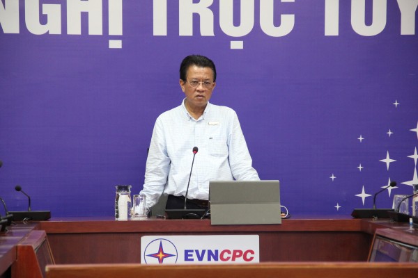 Tập trung chỉ đạo khắc phục hậu quả mưa lũ, đảm bảo an toàn điện cho người dân